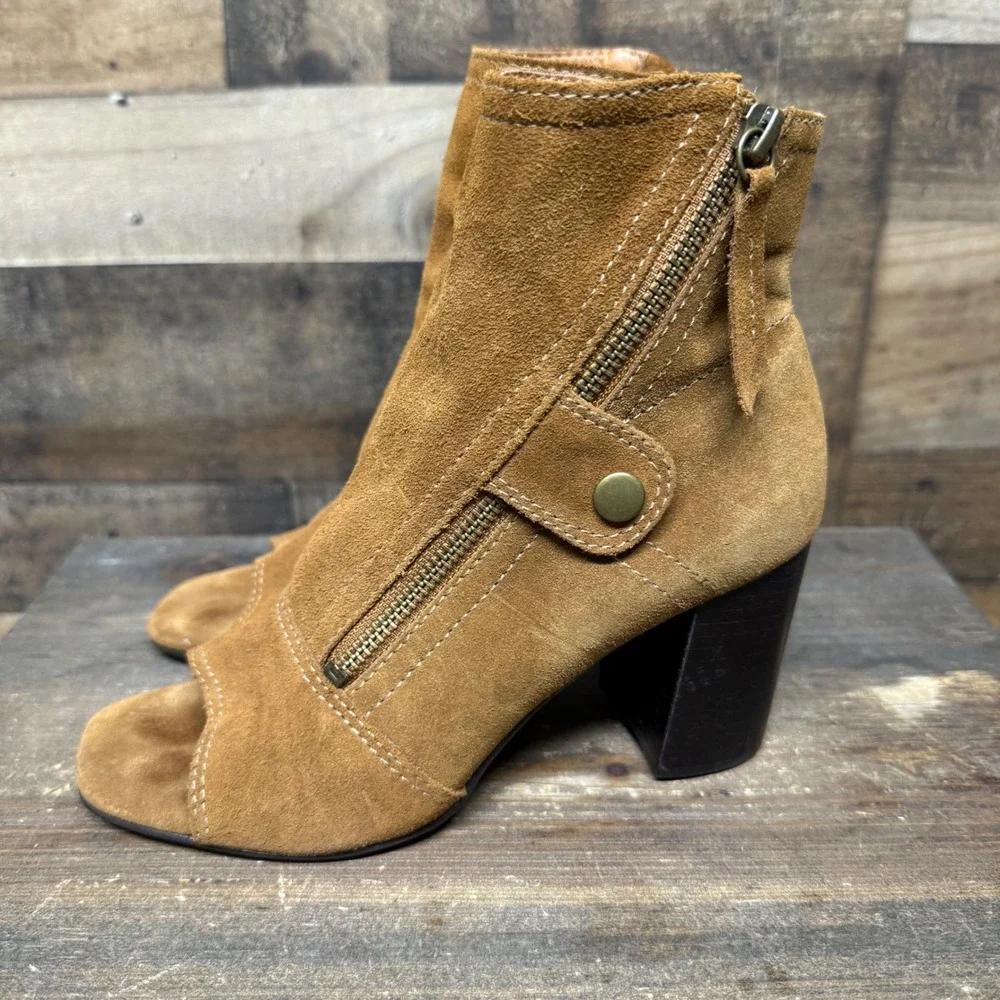 Matisse‎ Suede Leather Peep Toe Ankle Boots Booties Zipper Brown Womens Size 6.5